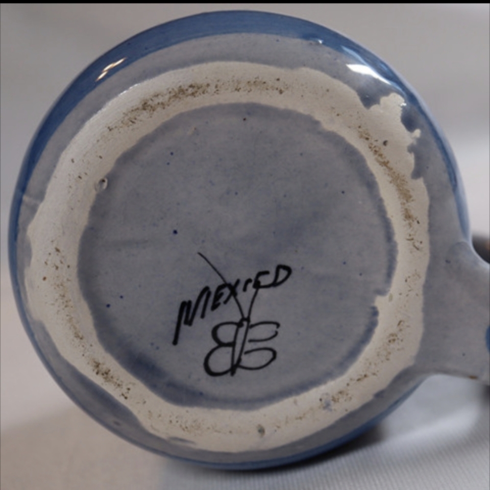 Vintage Mexican Tonala Hand Painted & Glazed Blue Bird Mug Signed - Picture 7 of 10